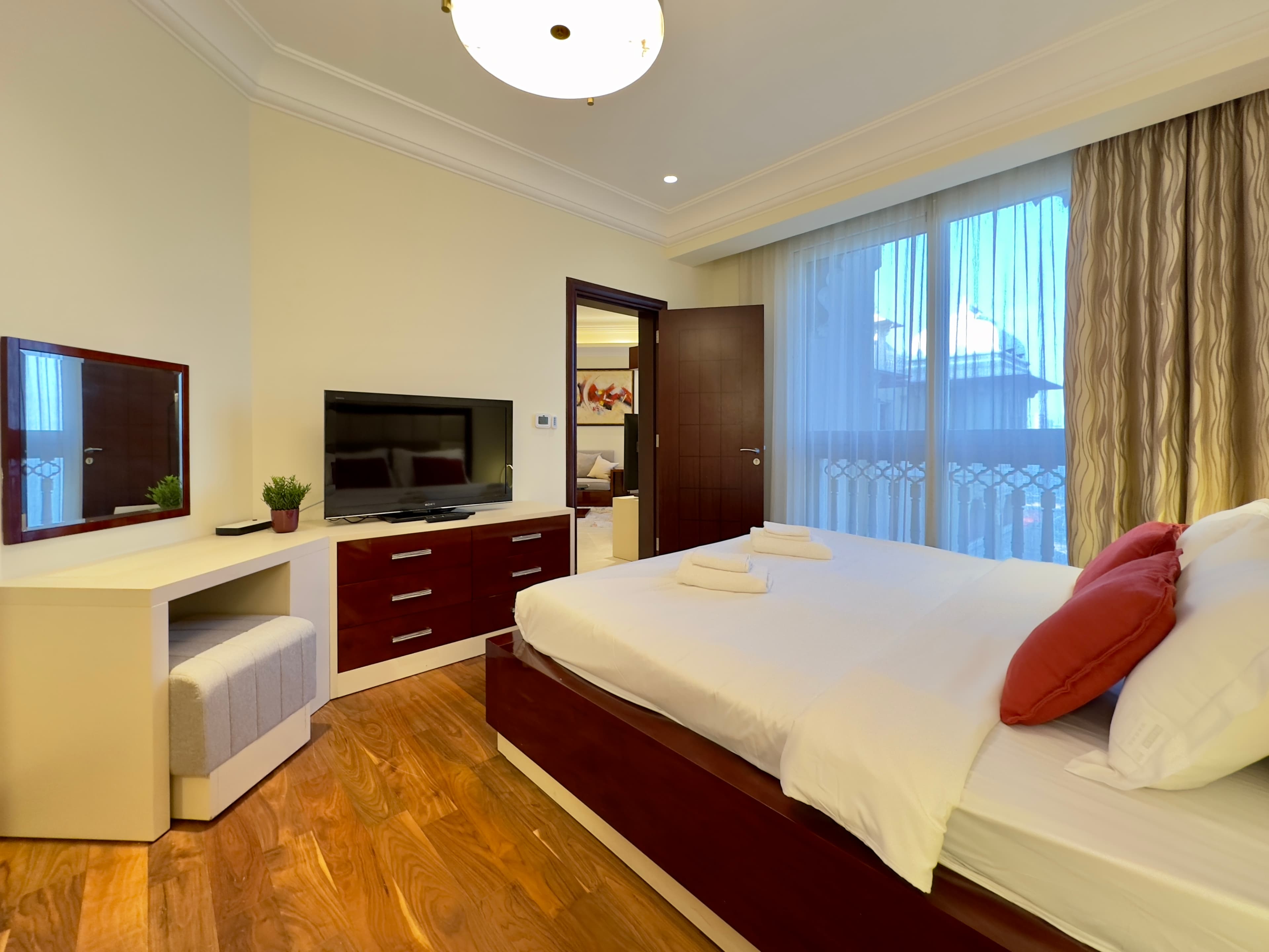 504 Grandeur Taj - 12