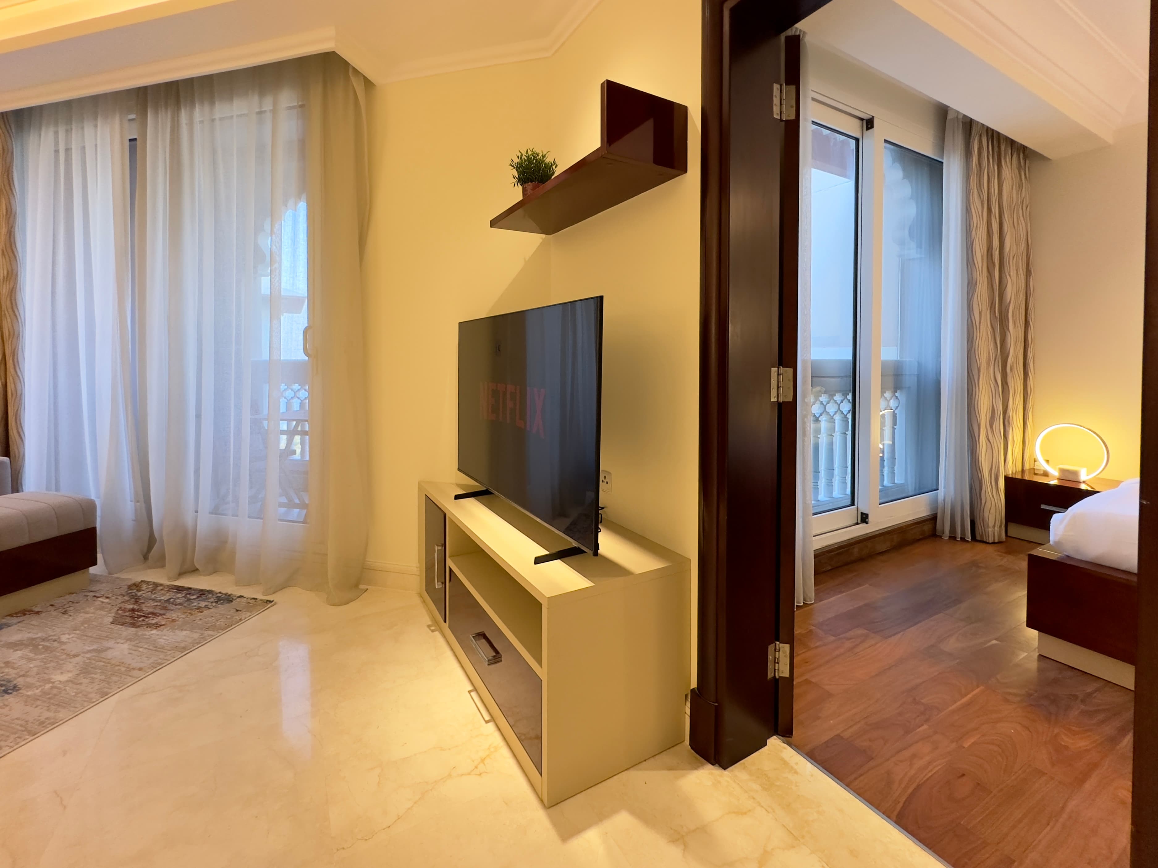 504 Grandeur Taj - 30