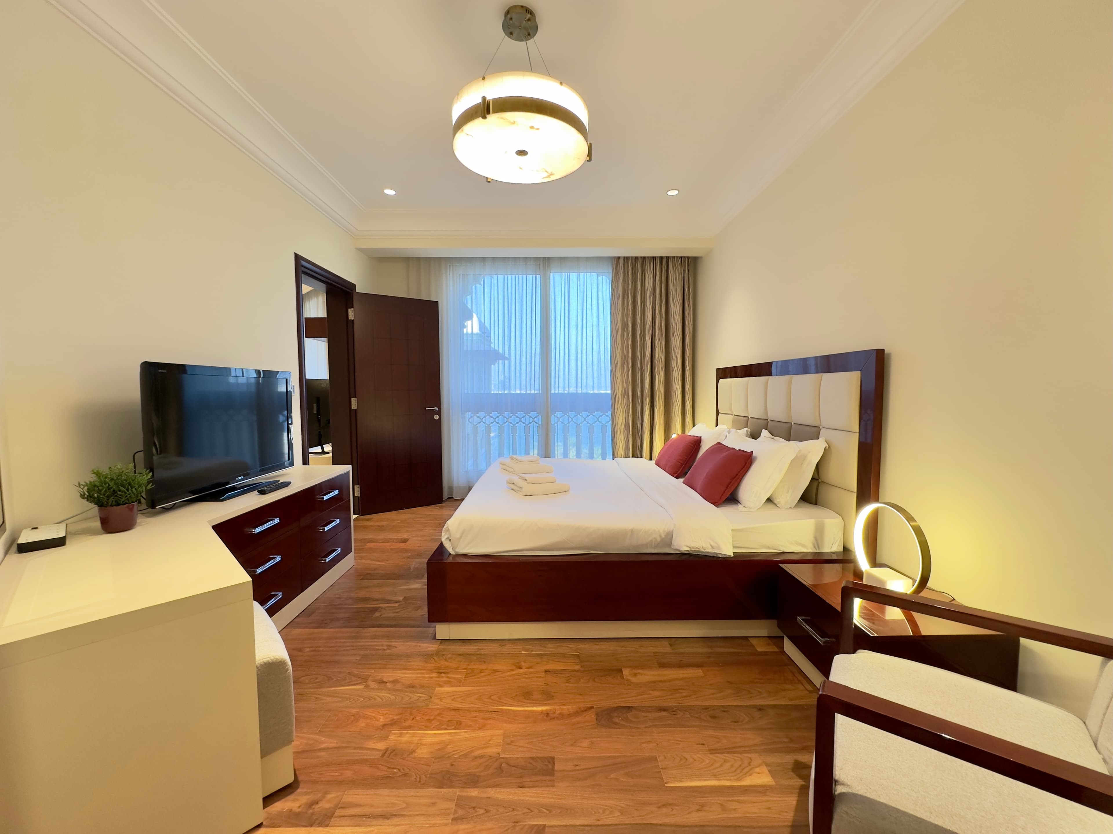 504 Grandeur Taj - 6