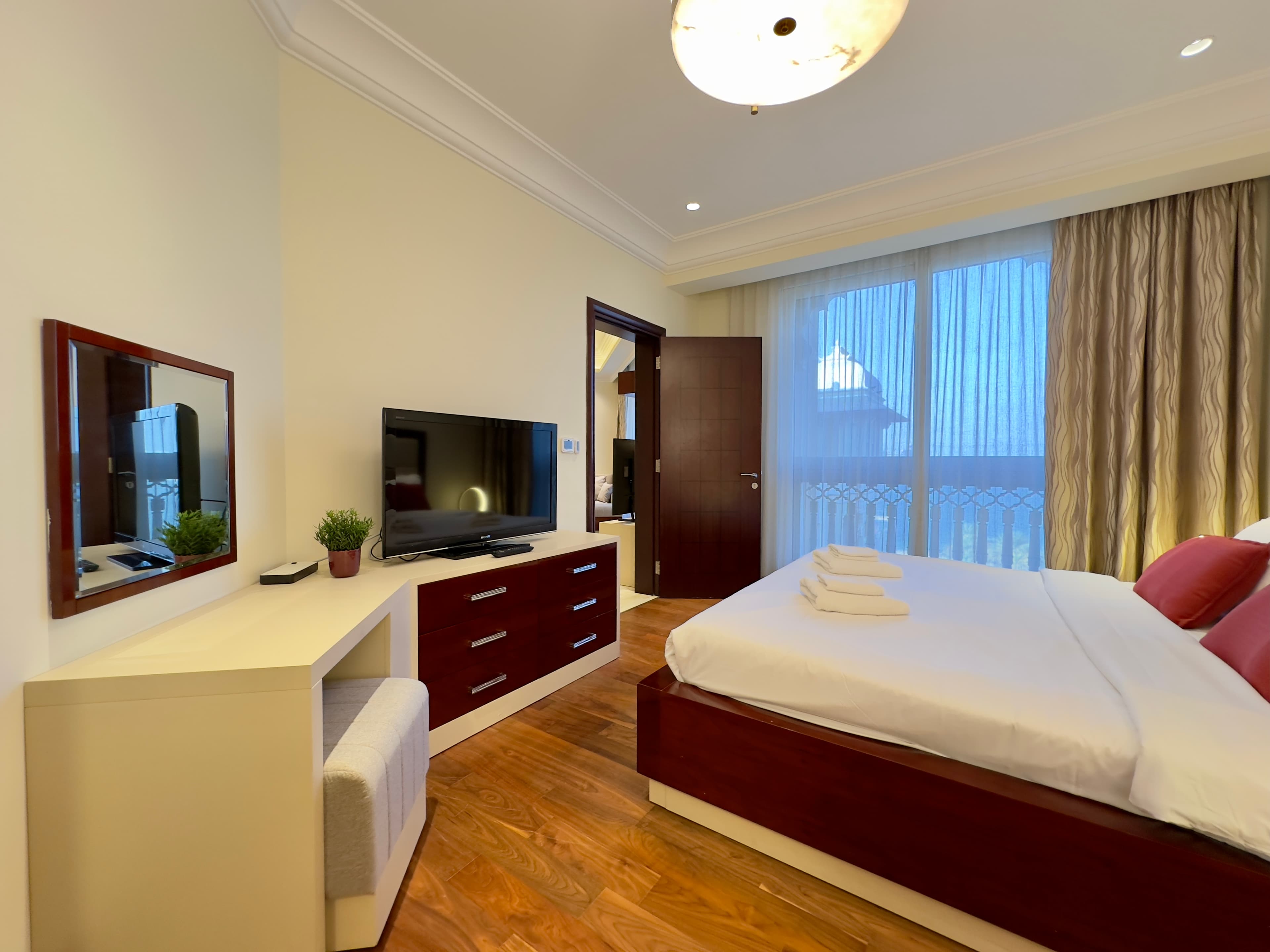 504 Grandeur Taj - 9