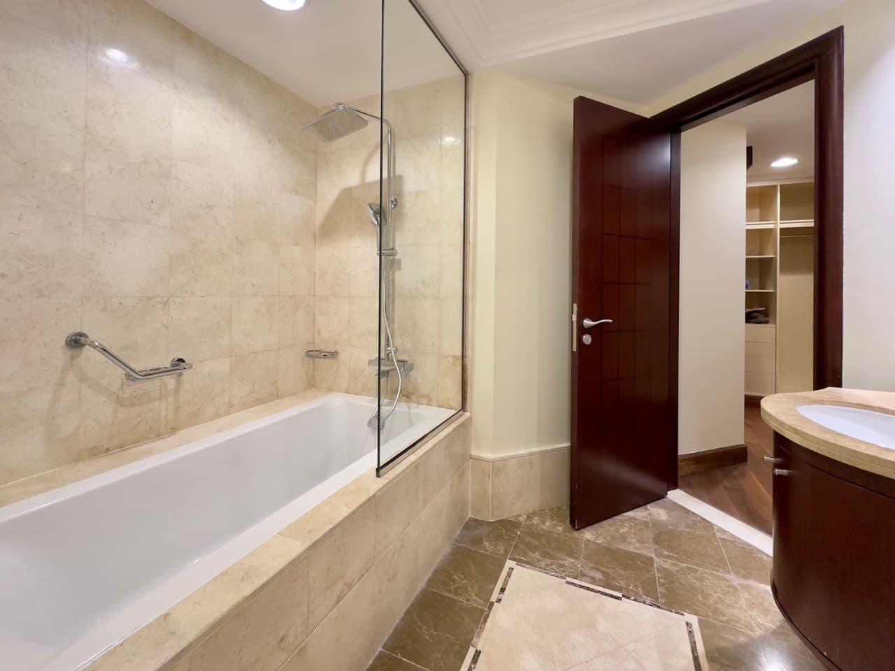 504 Grandeur Taj - 86