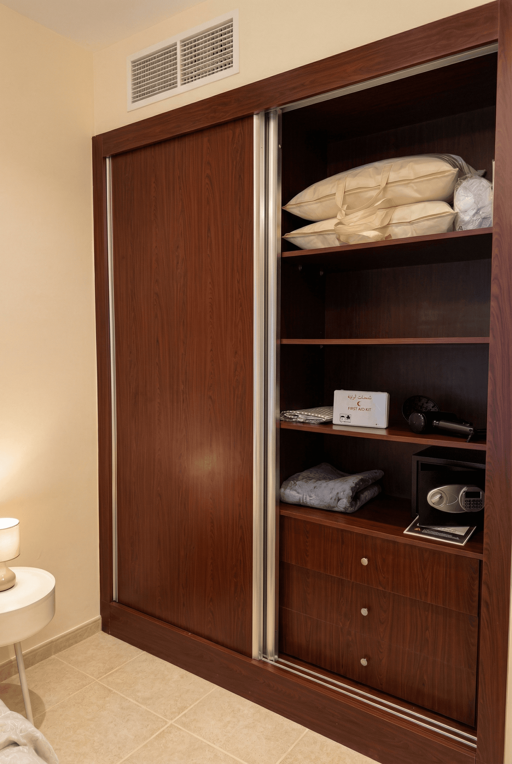 2306 Elite Residence - 23