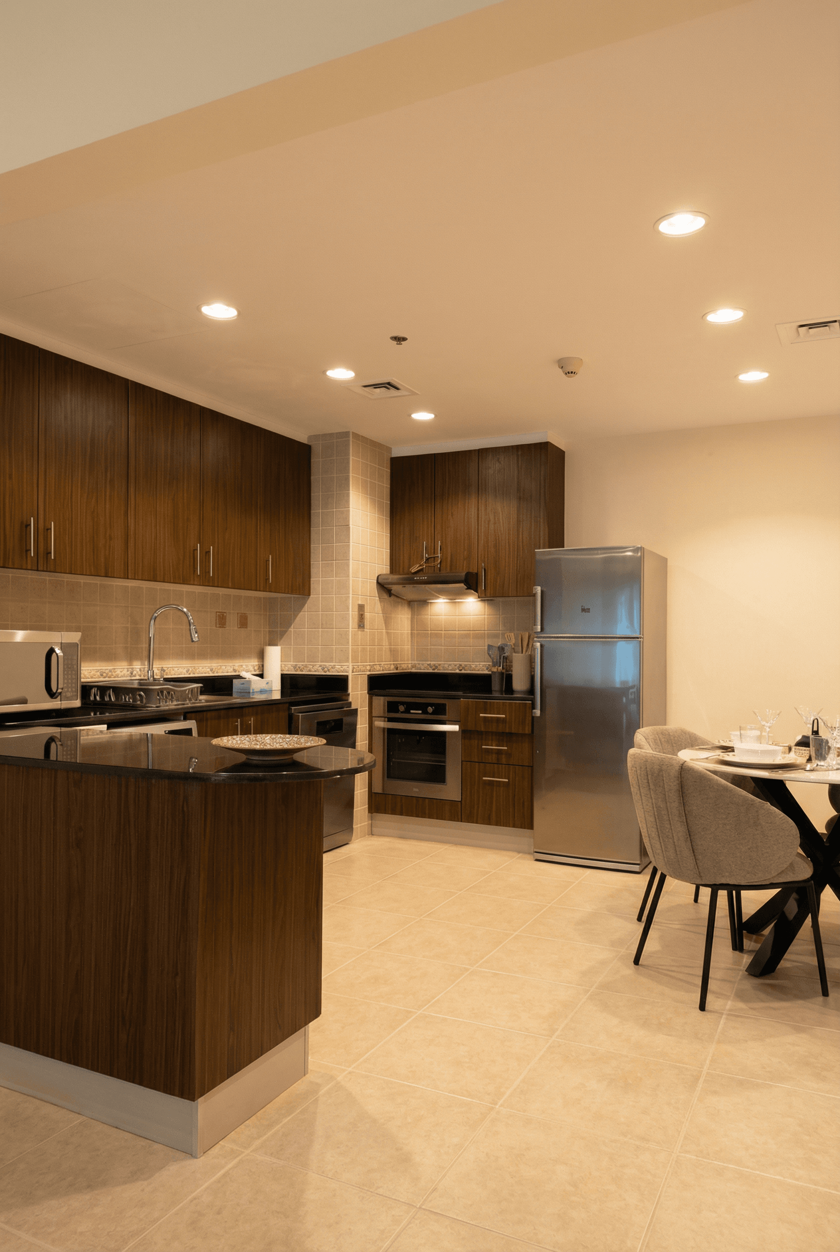 2307 Elite Residence - 17