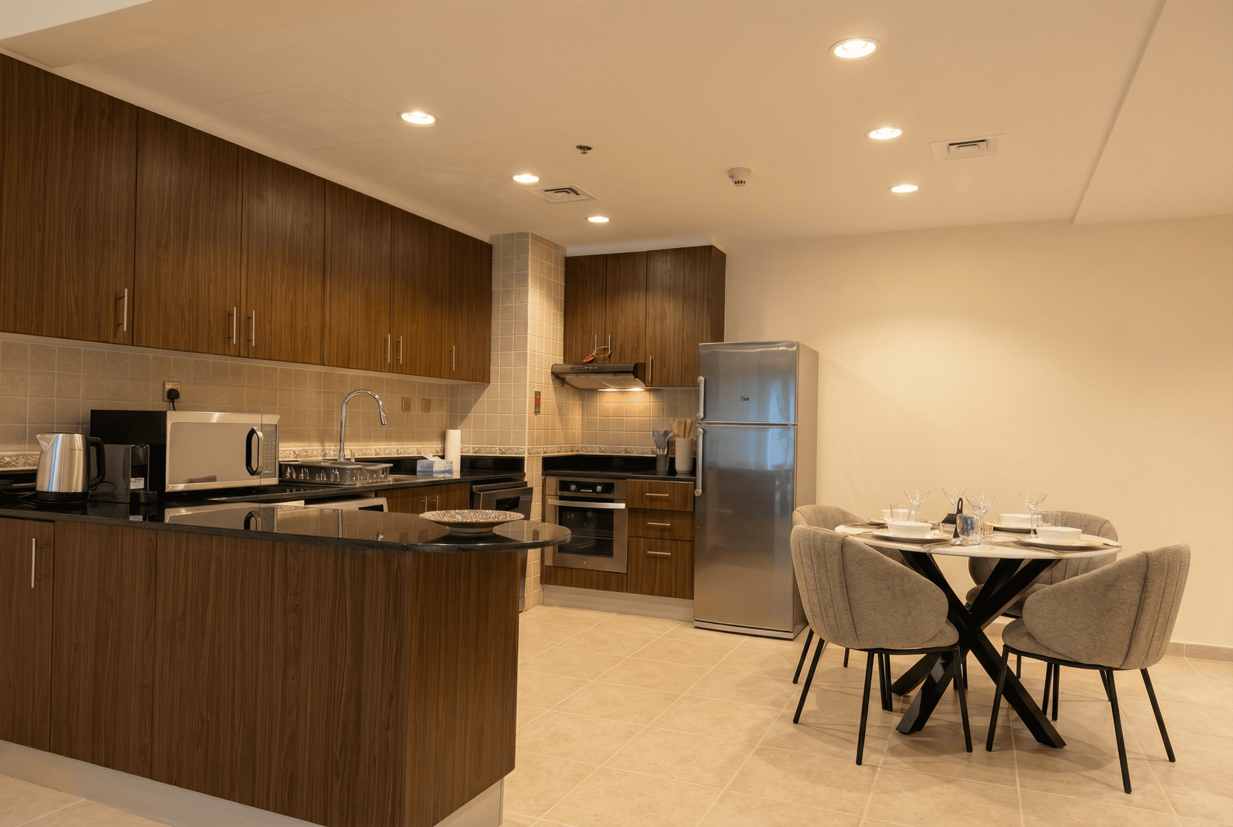 2307 Elite Residence - 18