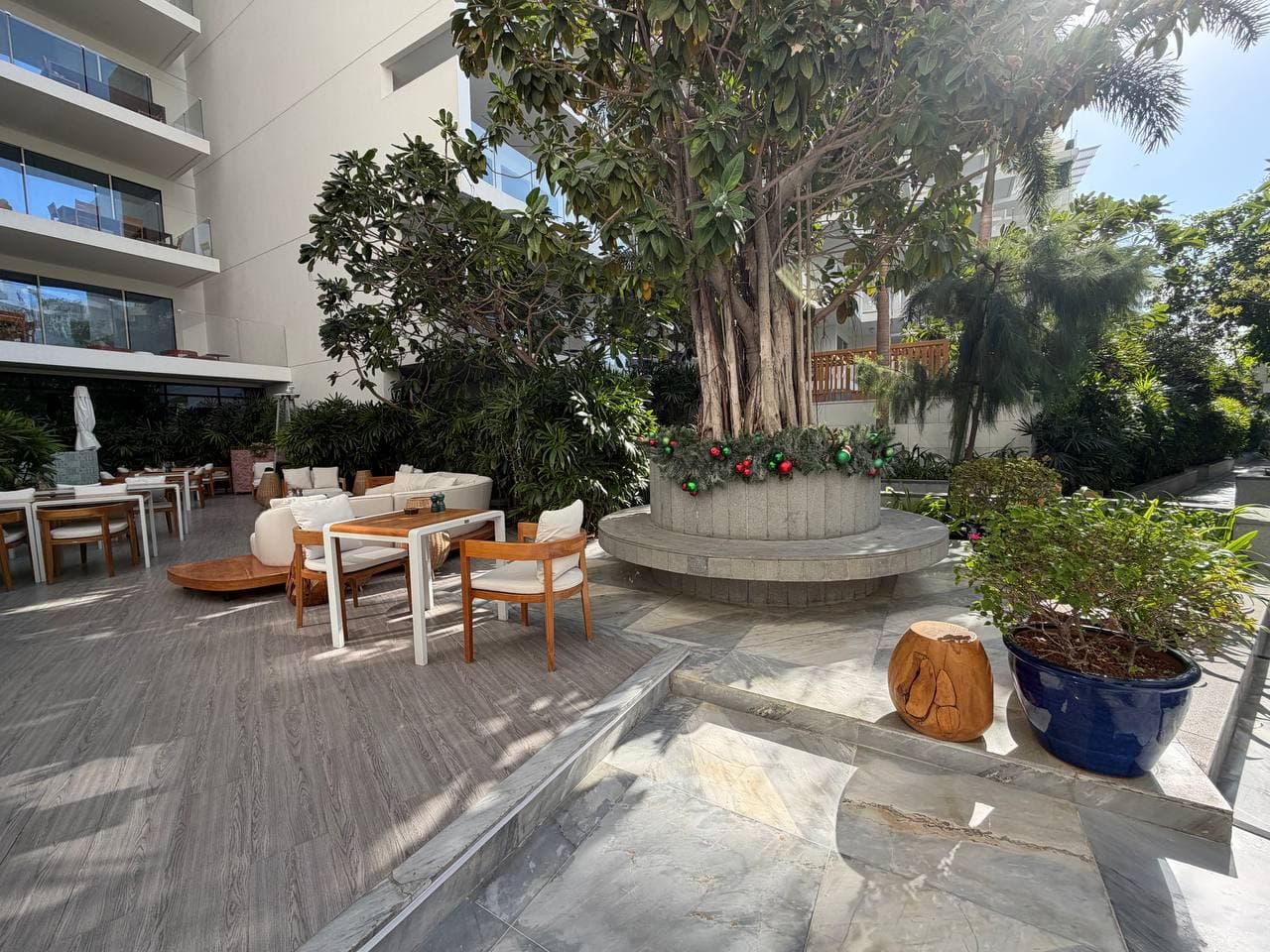 41007 Five Residences - 17